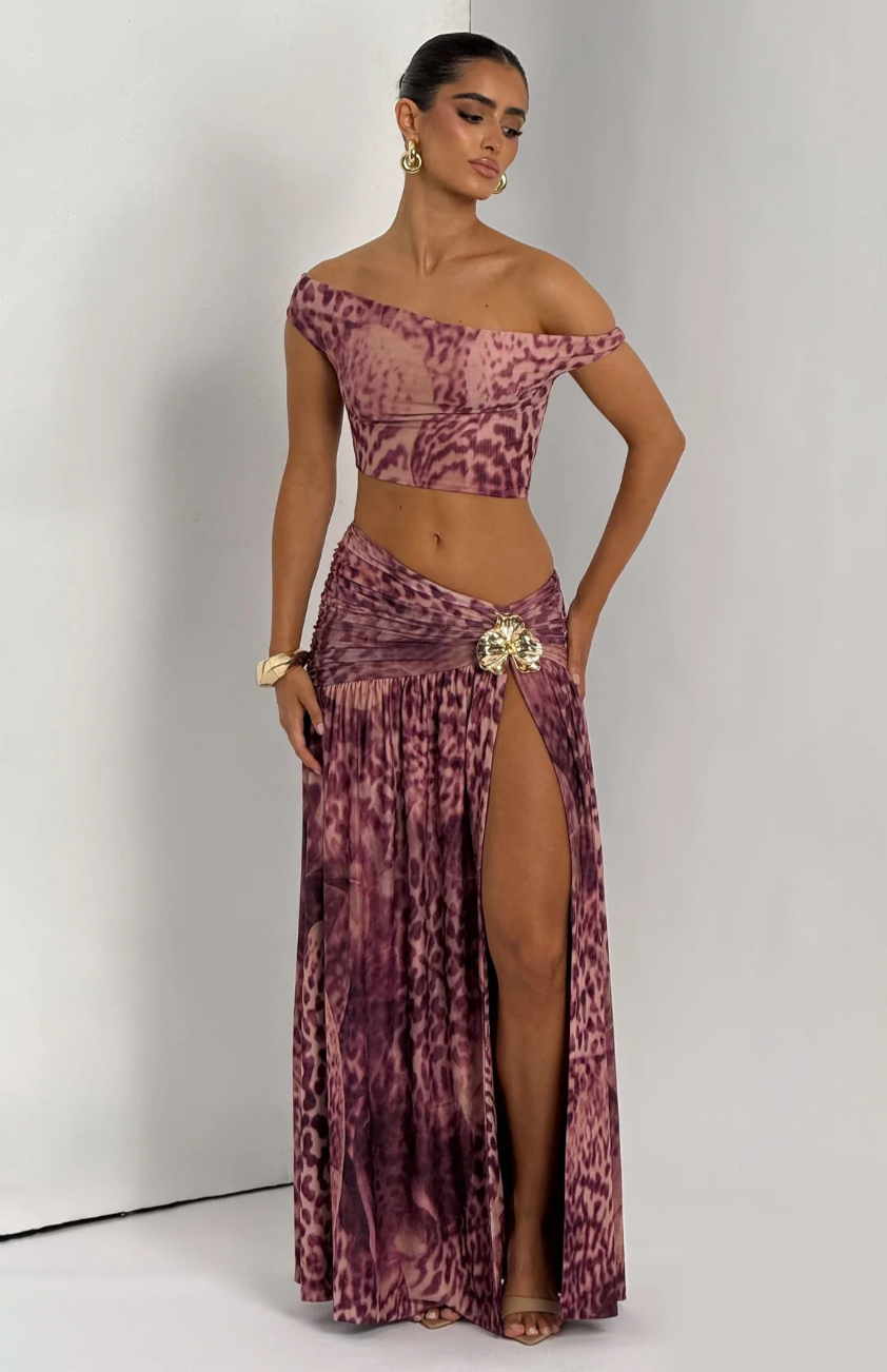 Velaria Off-Shoulder Set
