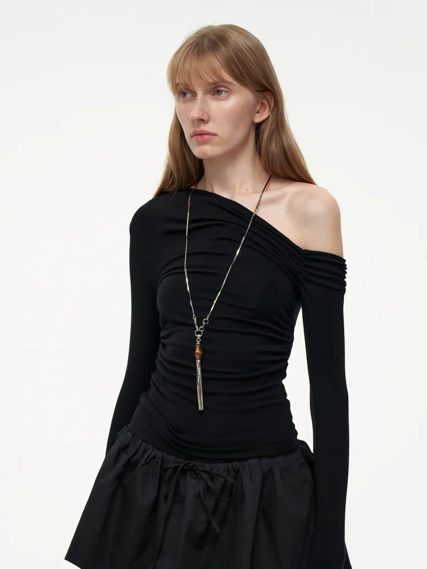Elara One-Shoulder Top