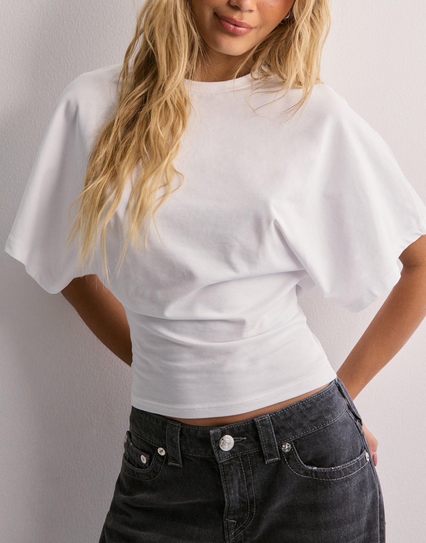 Luna Wide T-Shirt