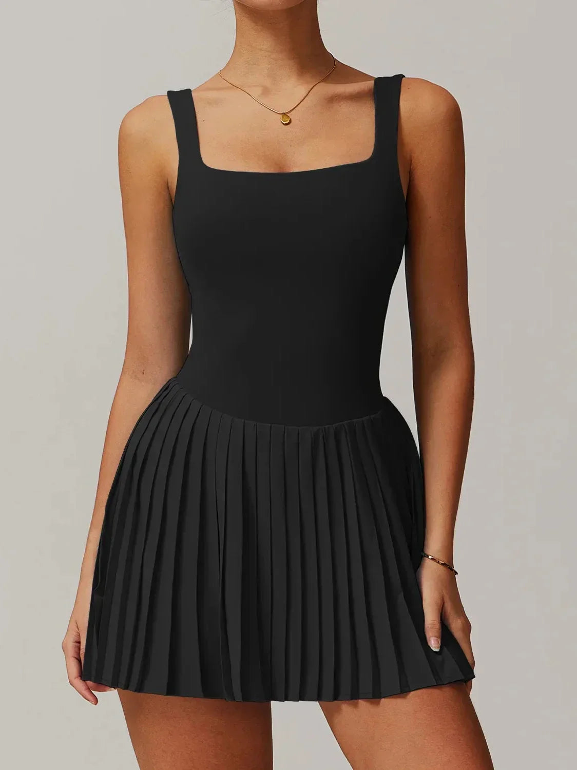 Sportieve Damesjurk – Elegant & Functioneel