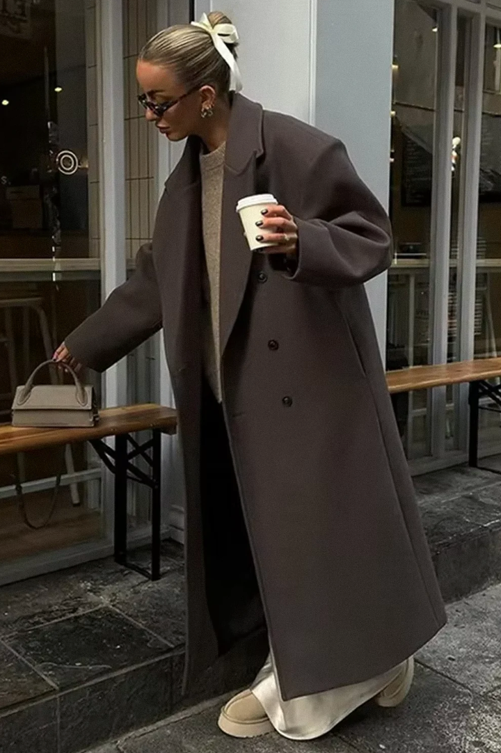 Valentina Oversized Manteljas